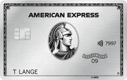 American Express Platinum Card aus Metall in Silber mit Centurion-Motiv.